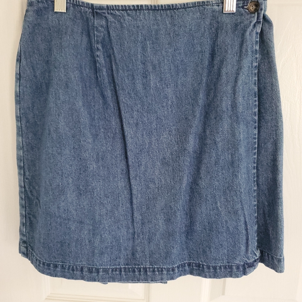 Marsh Landing Blues Jean Skort Size 12